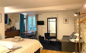 Charming&quiet apartment - historical Paris